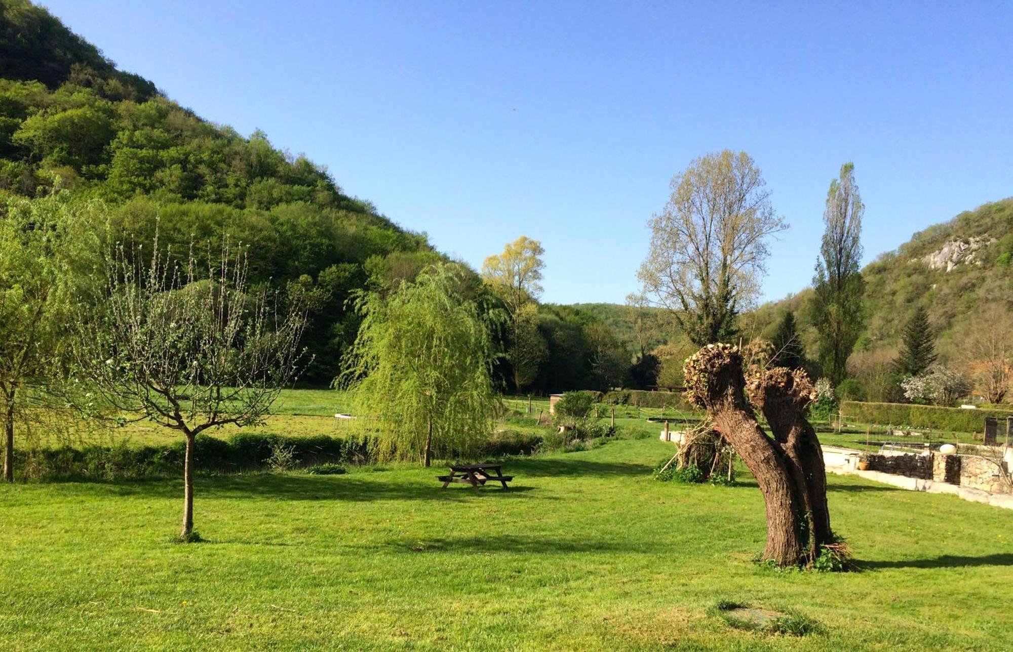 Les Pieds Dans L'Eau, Gite Le Blagour Lachapelle-Auzac Exterior foto